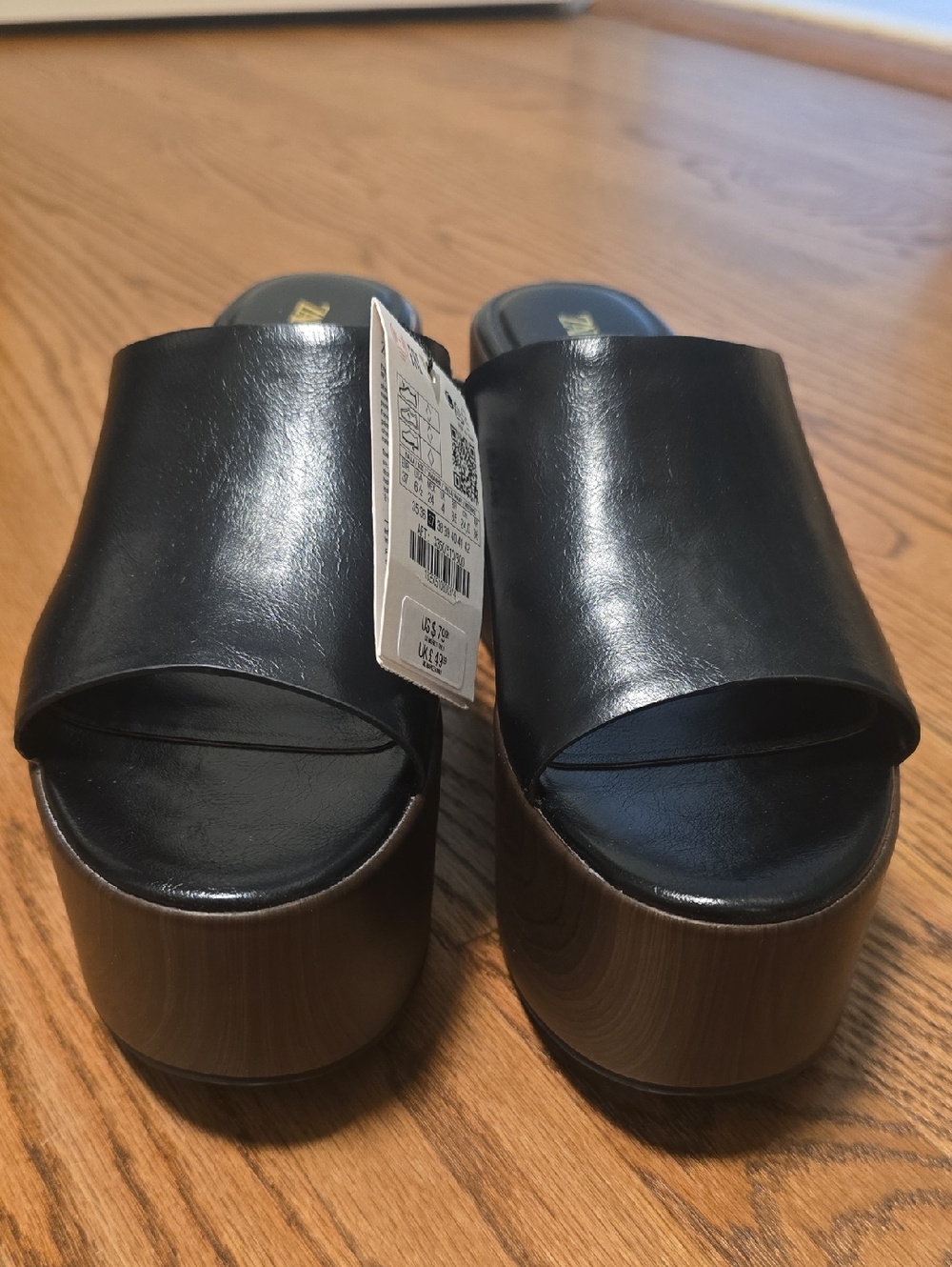 Zara Black Platform Slide Sandals NWT- Women